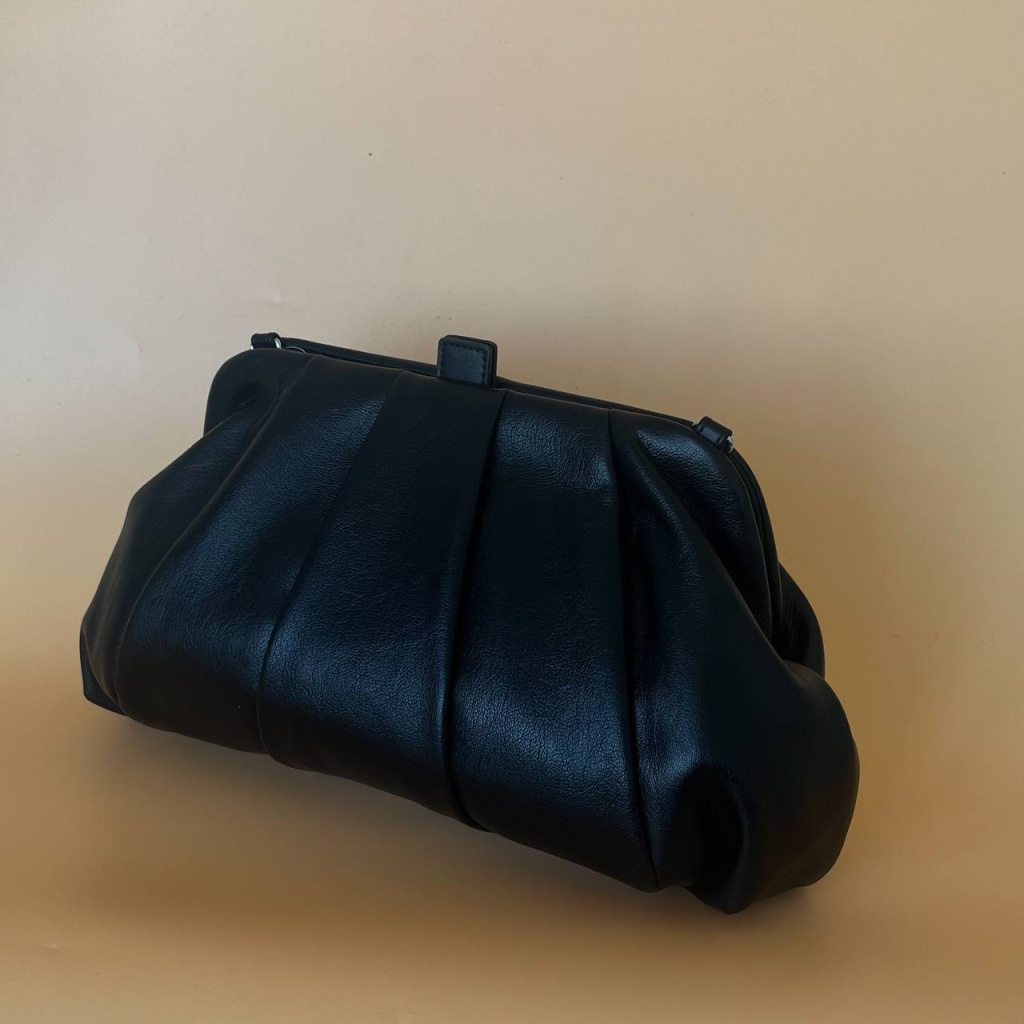 photo_5416141016991396449_y.jpg photo_5416141016991396449_y.jpg